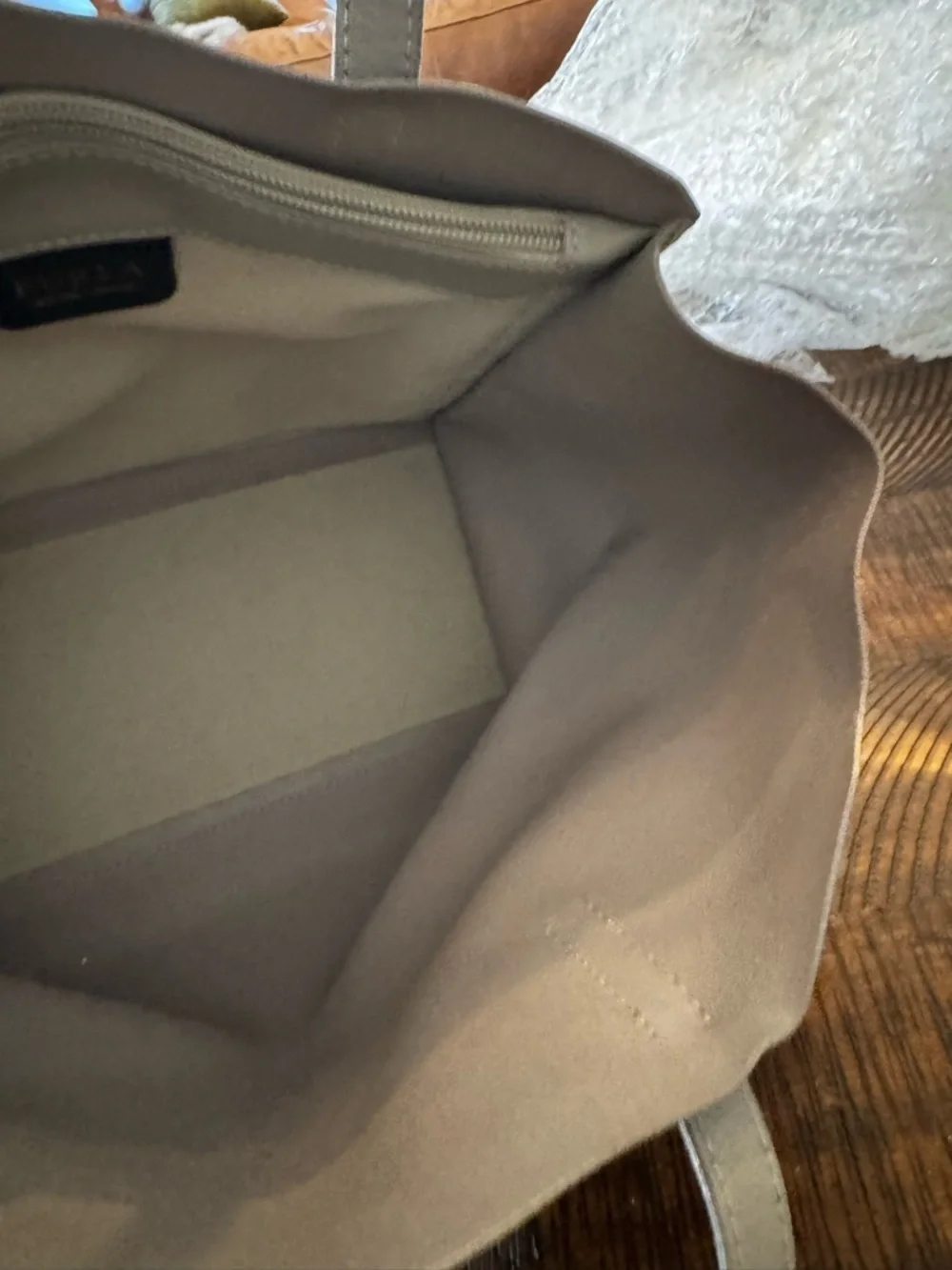 Furla gray Italian leather tote bag gold hardware - Picture 12 of 17